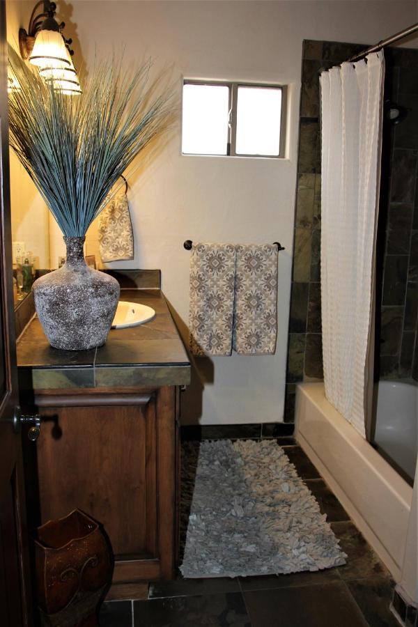 Your Home Away From Home Tucson Exterior foto